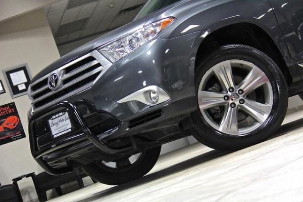 New-2012-Toyota-Highlander-Limited-4WD