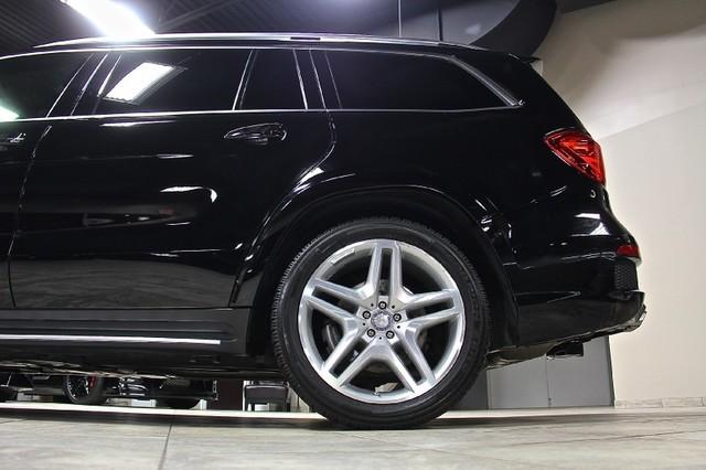 Used-2013-Mercedes-Benz-GL550-4-Matic