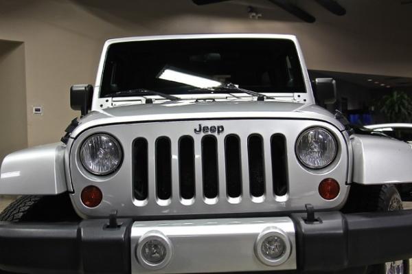 New-2011-Jeep-Wrangler-Unlimited-70th-Annivers