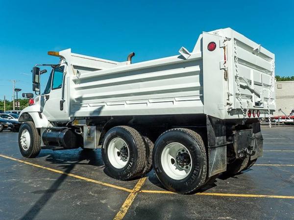 Used 2003 International 7400 Dump Truck for sale Sold at Chicago Motor Cars in West Chicago IL 60185 6