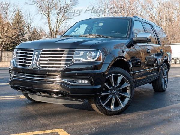 Used 2017 Lincoln Navigator 4x4 Reserve for sale Sold at Chicago Motor Cars in West Chicago IL 60185 2