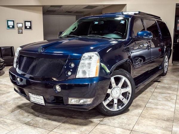 Used 2008 Cadillac Escalade ESV Executive Limo 4dr SUV for sale Sold at Chicago Motor Cars in West Chicago IL 60185 2