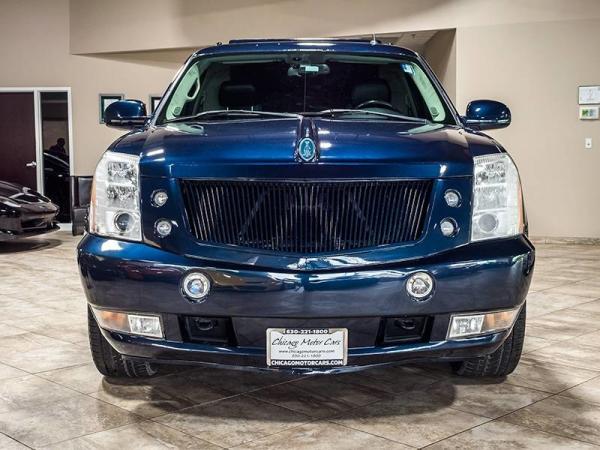 Used 2008 Cadillac Escalade ESV Executive Limo 4dr SUV for sale Sold at Chicago Motor Cars in West Chicago IL 60185 3