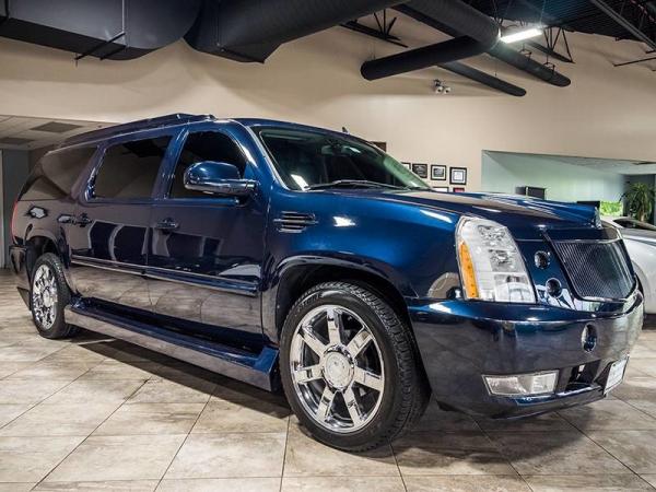Used 2008 Cadillac Escalade ESV Executive Limo 4dr SUV for sale Sold at Chicago Motor Cars in West Chicago IL 60185 4