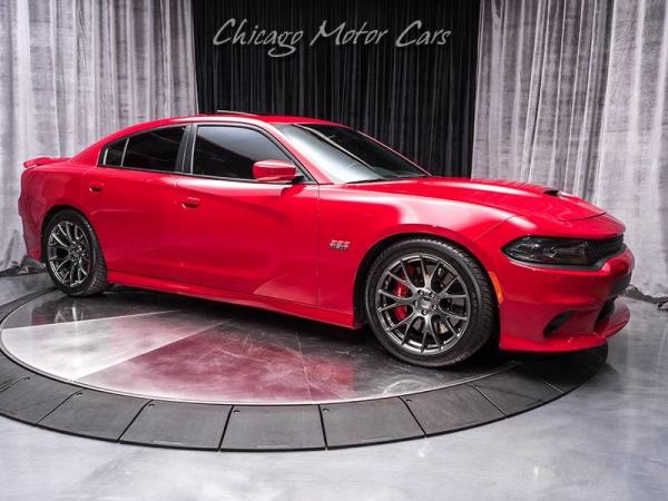 Used 2016 Dodge Charger SRT 392 for sale Sold at Chicago Motor Cars in West Chicago IL 60185 5