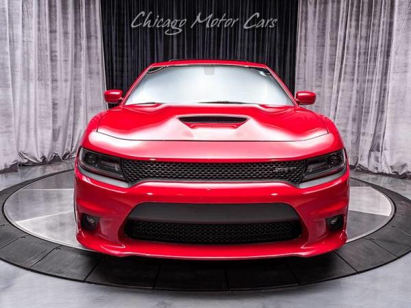 Used 2016 Dodge Charger SRT 392 for sale Sold at Chicago Motor Cars in West Chicago IL 60185 6
