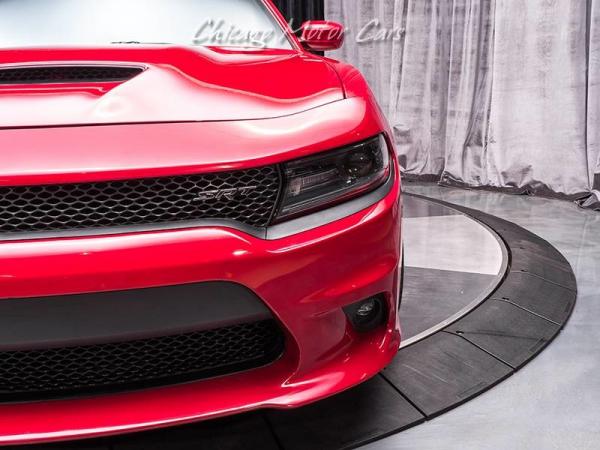 Used-2016-Dodge-Charger-SRT-392