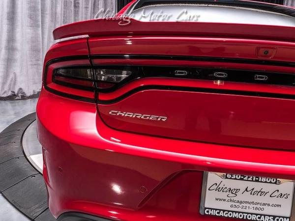 Used-2016-Dodge-Charger-SRT-392