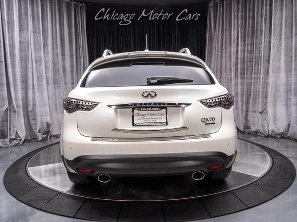 Used 2017 INFINITI QX70 Limited SUV for sale Sold at Chicago Motor Cars in West Chicago IL 60185 4