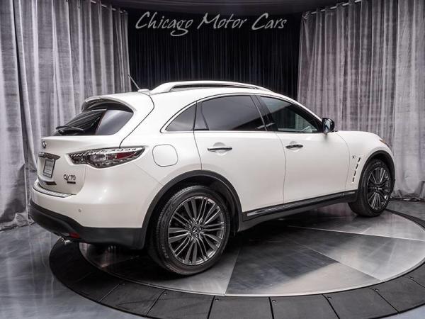 Used 2017 INFINITI QX70 Limited SUV for sale Sold at Chicago Motor Cars in West Chicago IL 60185 5