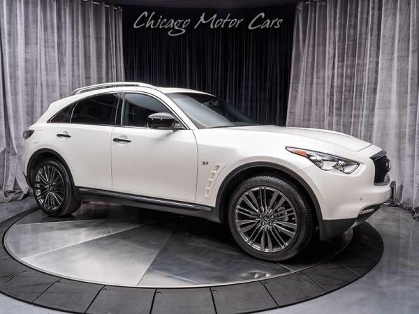 Used 2017 INFINITI QX70 Limited SUV for sale Sold at Chicago Motor Cars in West Chicago IL 60185 6