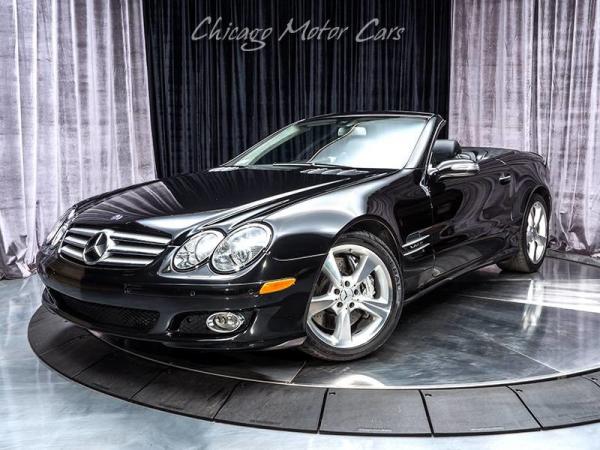 Used 2007 Mercedes-Benz SL600 5.5L V12 for sale Sold at Chicago Motor Cars in West Chicago IL 60185 2