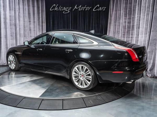 Used 2015 Jaguar XJL Portfolio AWD V6 for sale Sold at Chicago Motor Cars in West Chicago IL 60185 3