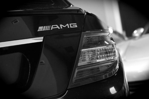 New-2010-Mercedes-Benz-C63-AMG-C63-AMG