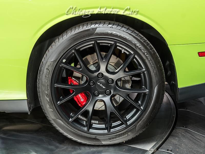 Used-2015-Dodge-Challenger-SRT-Hellcat