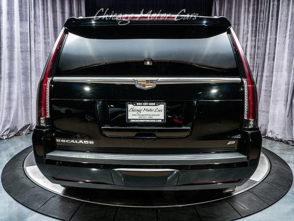 Used 2015 Cadillac Escalade Platinum for sale Sold at Chicago Motor Cars in West Chicago IL 60185 4