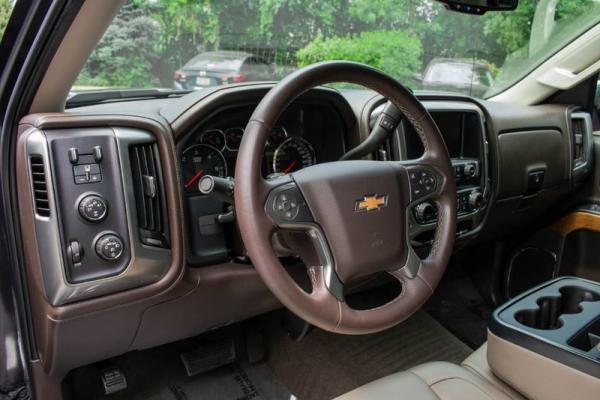 Used-2016-Chevrolet-Silverado-1500-LTZ-4x4-NAVIGATION