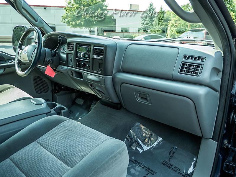 Used-2004-Ford-Excursion-XLT