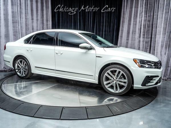 Used 2017 Volkswagen Passat R-Line w/Comfort Pkg for sale Sold at Chicago Motor Cars in West Chicago IL 60185 6