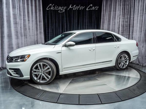 Used 2017 Volkswagen Passat R-Line w/Comfort Pkg for sale Sold at Chicago Motor Cars in West Chicago IL 60185 1