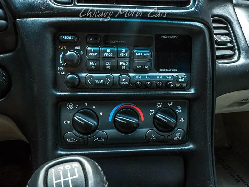 Used-1997-Chevrolet-Corvette-Coupe