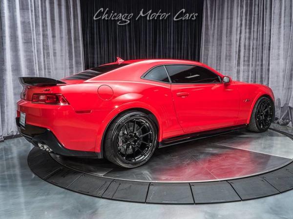 Used 2015 Chevrolet Camaro Z/28 for sale Sold at Chicago Motor Cars in West Chicago IL 60185 5