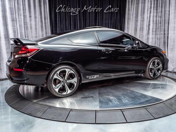 Used 2015 Honda Civic Coupe Si for sale Sold at Chicago Motor Cars in West Chicago IL 60185 5