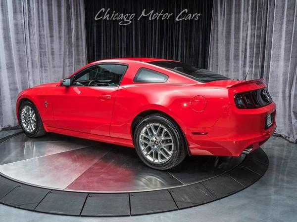 Used 2013 Ford Mustang V6 Premium for sale Sold at Chicago Motor Cars in West Chicago IL 60185 3