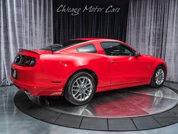Used 2013 Ford Mustang V6 Premium for sale Sold at Chicago Motor Cars in West Chicago IL 60185 5