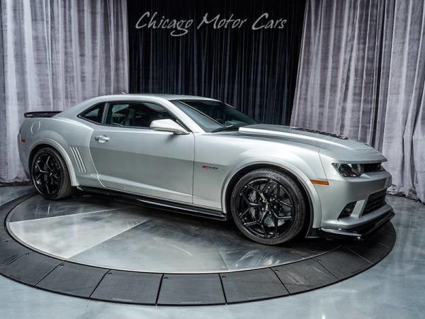 Used 2014 Chevrolet Camaro Z/28 for sale Sold at Chicago Motor Cars in West Chicago IL 60185 6