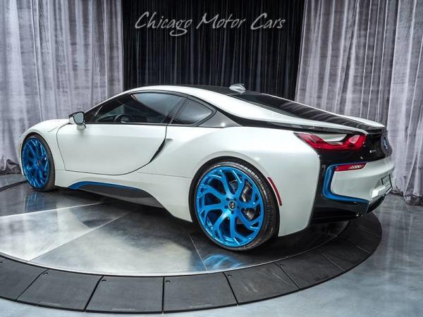 Used 2014 BMW i8 Pure Impulse for sale Sold at Chicago Motor Cars in West Chicago IL 60185 5