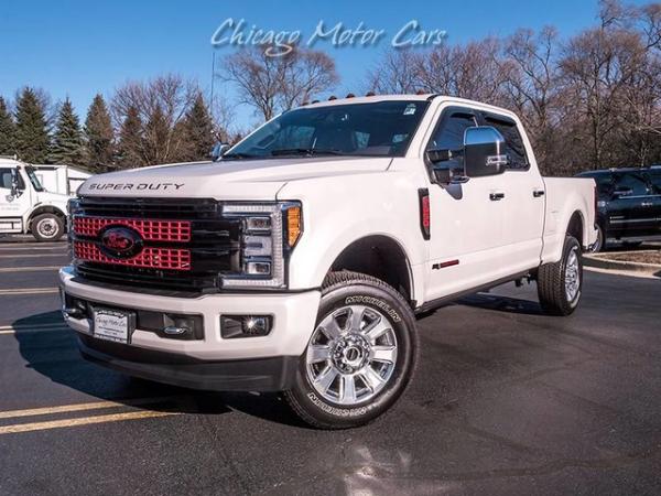 Used 2017 Ford Super Duty F-350 SRW Platinum for sale Sold at Chicago Motor Cars in West Chicago IL 60185 2