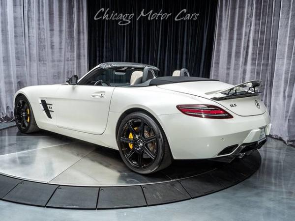 Used 2012 Mercedes-Benz SLS AMG Roadster for sale Sold at Chicago Motor Cars in West Chicago IL 60185 3