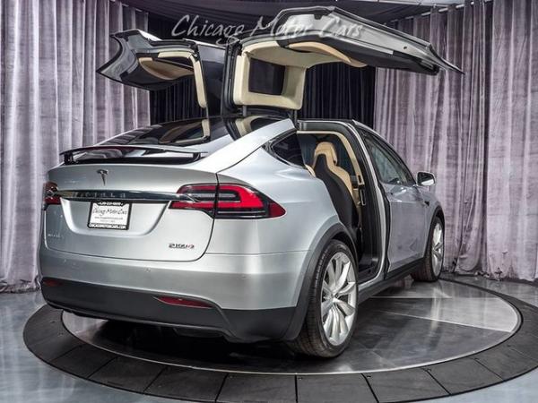 Used 2017 Tesla Model X P100D MSRP $161,500+ for sale Sold at Chicago Motor Cars in West Chicago IL 60185 5