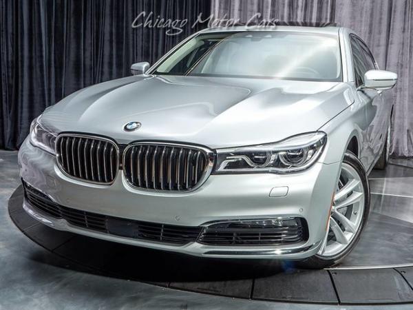 Used 2017 BMW 750i xDrive Sedan MSRP $118,945 for sale Sold at Chicago Motor Cars in West Chicago IL 60185 2