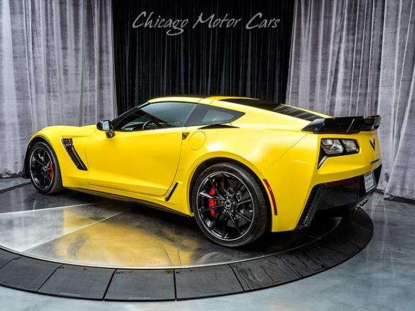 Used 2016 Chevrolet Corvette Z06 2LZ Z07 for sale Sold at Chicago Motor Cars in West Chicago IL 60185 3