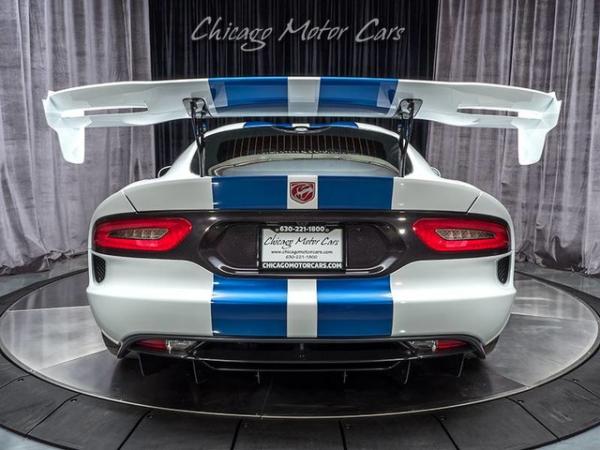 Used 2017 Dodge Viper GTS-R ACR Final Edition 1of100 for sale Sold at Chicago Motor Cars in West Chicago IL 60185 4