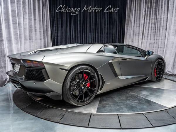 Used-2015-Lamborghini-Aventador-Roadster-LP700-4