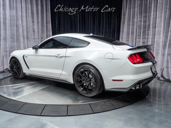 Used 2017 Ford Mustang Shelby GT350 for sale Sold at Chicago Motor Cars in West Chicago IL 60185 3