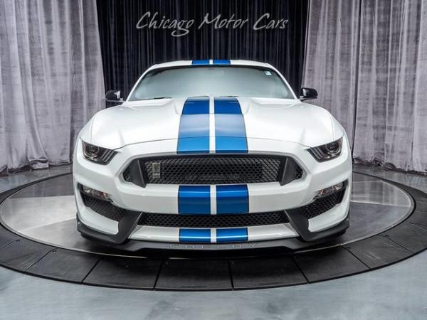 Used-2017-Ford-Mustang-Shelby-GT350