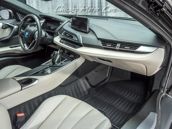 Used-2015-BMW-i8-Coupe-MSRP-148295