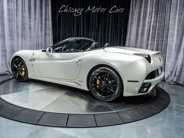 Used 2013 Ferrari California Convertible **Bianco Fuji** HIGH Original MSRP for sale Sold at Chicago Motor Cars in West Chicago IL 60185 3