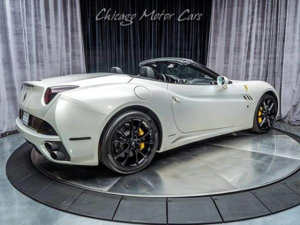 Used 2013 Ferrari California Convertible **Bianco Fuji** HIGH Original MSRP for sale Sold at Chicago Motor Cars in West Chicago IL 60185 5