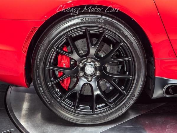 Used-2016-Dodge-Viper-ACR-ONLY-33-MILES