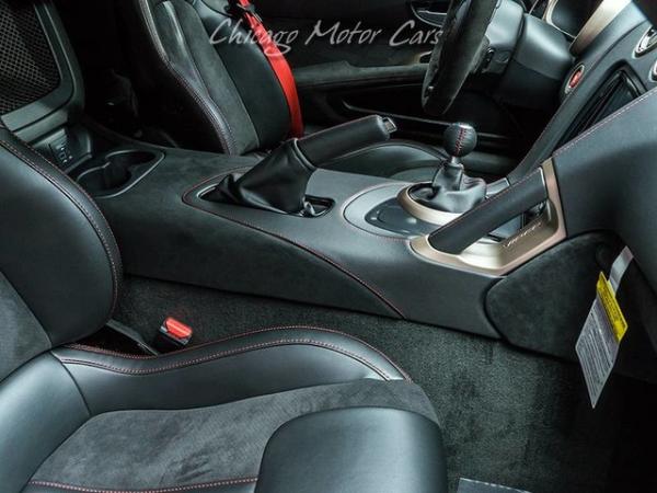 Used-2016-Dodge-Viper-ACR-ONLY-33-MILES