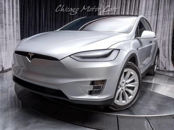 Used 2016 Tesla Model X 60D for sale Sold at Chicago Motor Cars in West Chicago IL 60185 4
