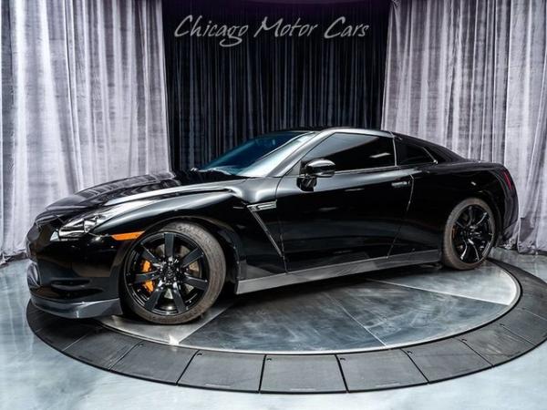 Used 2010 Nissan GT-R Premium for sale Sold at Chicago Motor Cars in West Chicago IL 60185 1