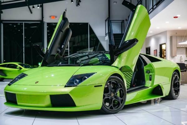 Used-2005-Lamborghini-Murcielago-Roadster