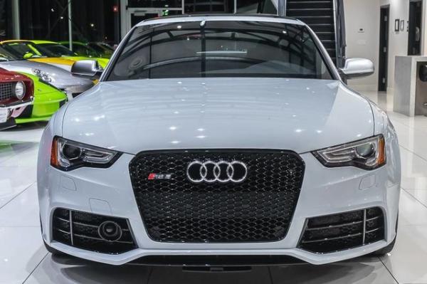 Used 2014 Audi RS 5 Coupe Quattro *ONLY 3,700 MILES!* for sale Sold at Chicago Motor Cars in West Chicago IL 60185 6