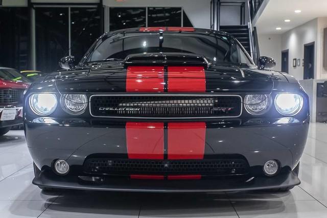 Used-2013-Dodge-Challenger-SRT8-OVER-40K-IN-UPGARDES